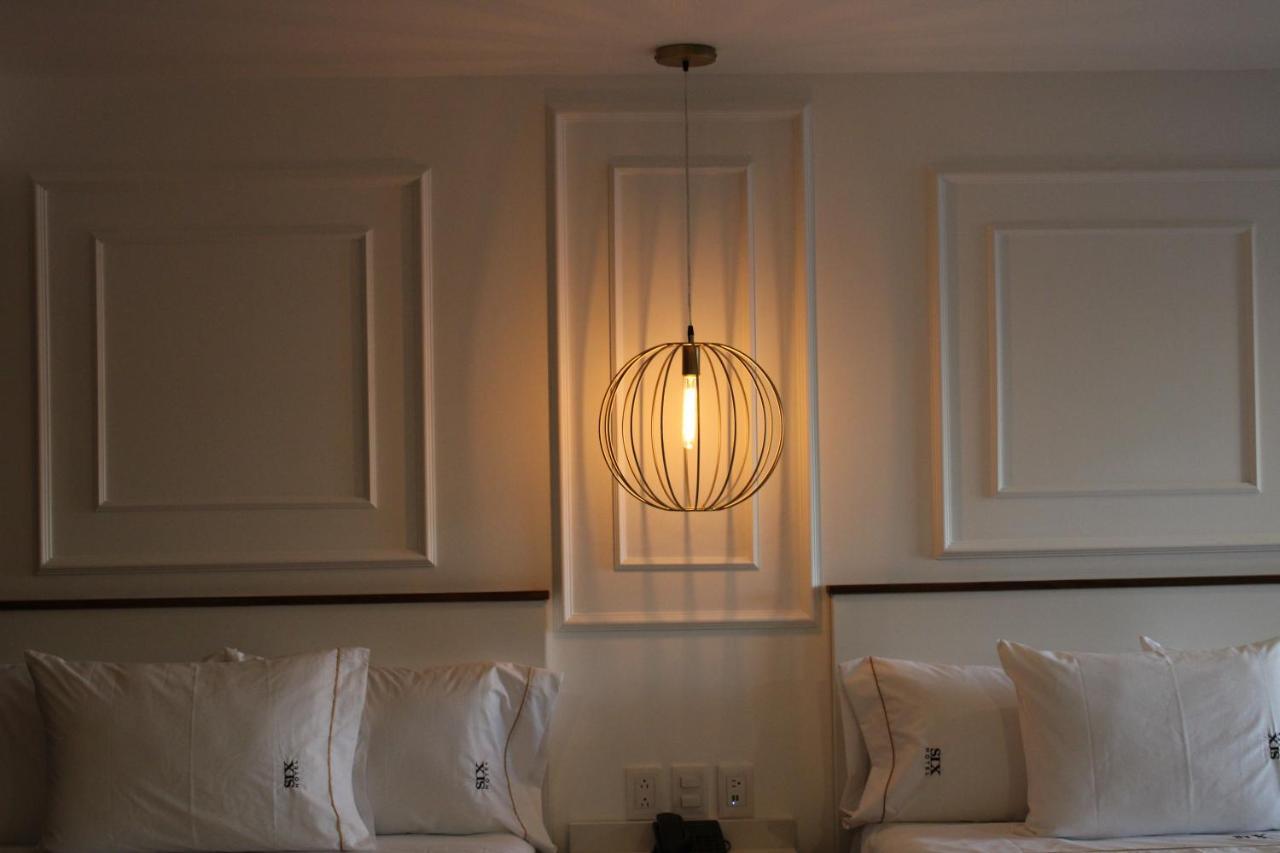 Six Hotel Guadalajara Degollado Εξωτερικό φωτογραφία