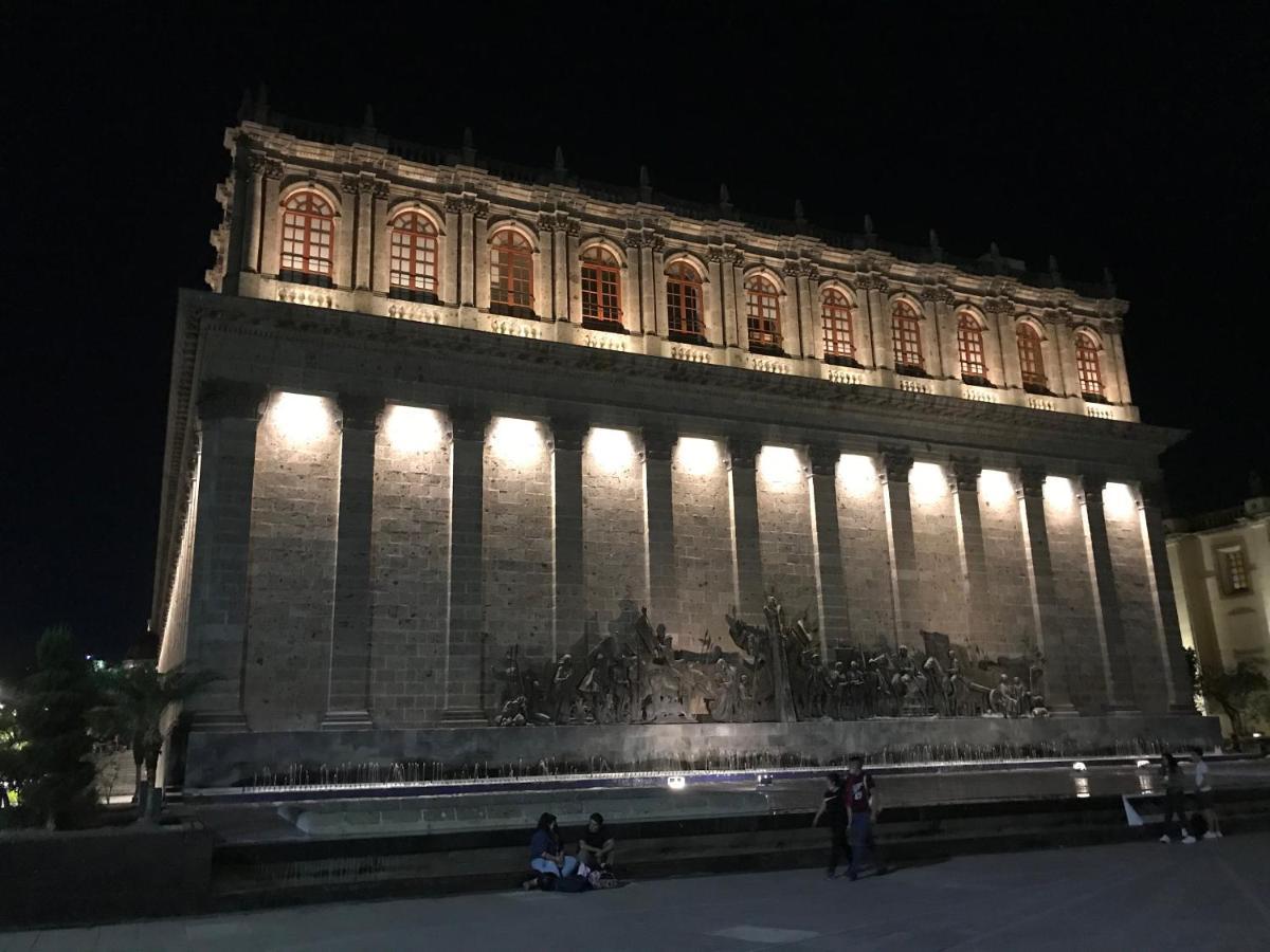 Six Hotel Guadalajara Degollado Εξωτερικό φωτογραφία