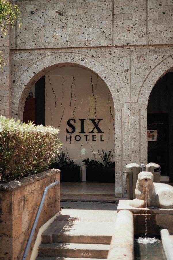 Six Hotel Guadalajara Degollado Εξωτερικό φωτογραφία