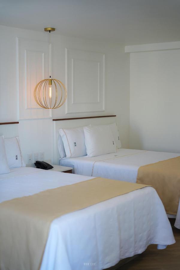 Six Hotel Guadalajara Degollado Εξωτερικό φωτογραφία