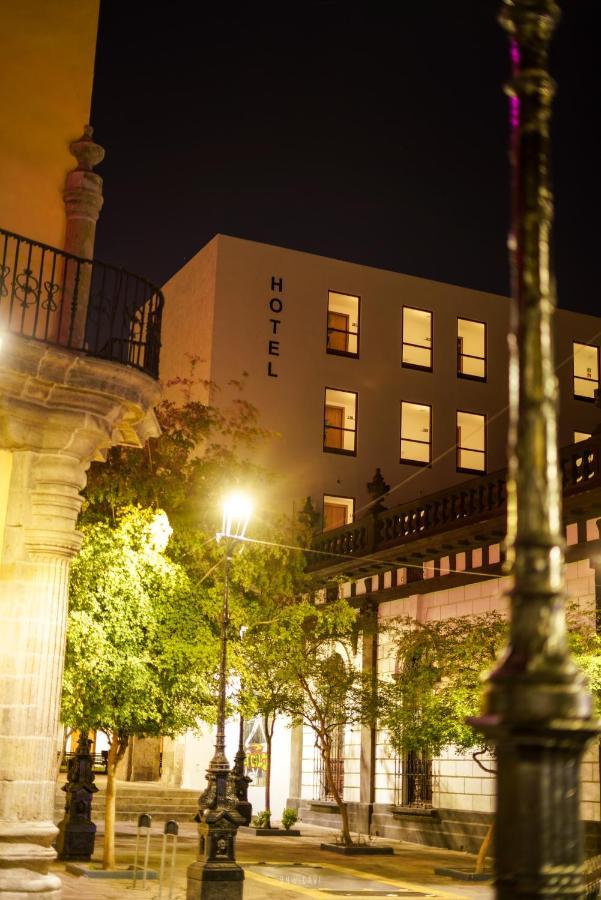 Six Hotel Guadalajara Degollado Εξωτερικό φωτογραφία