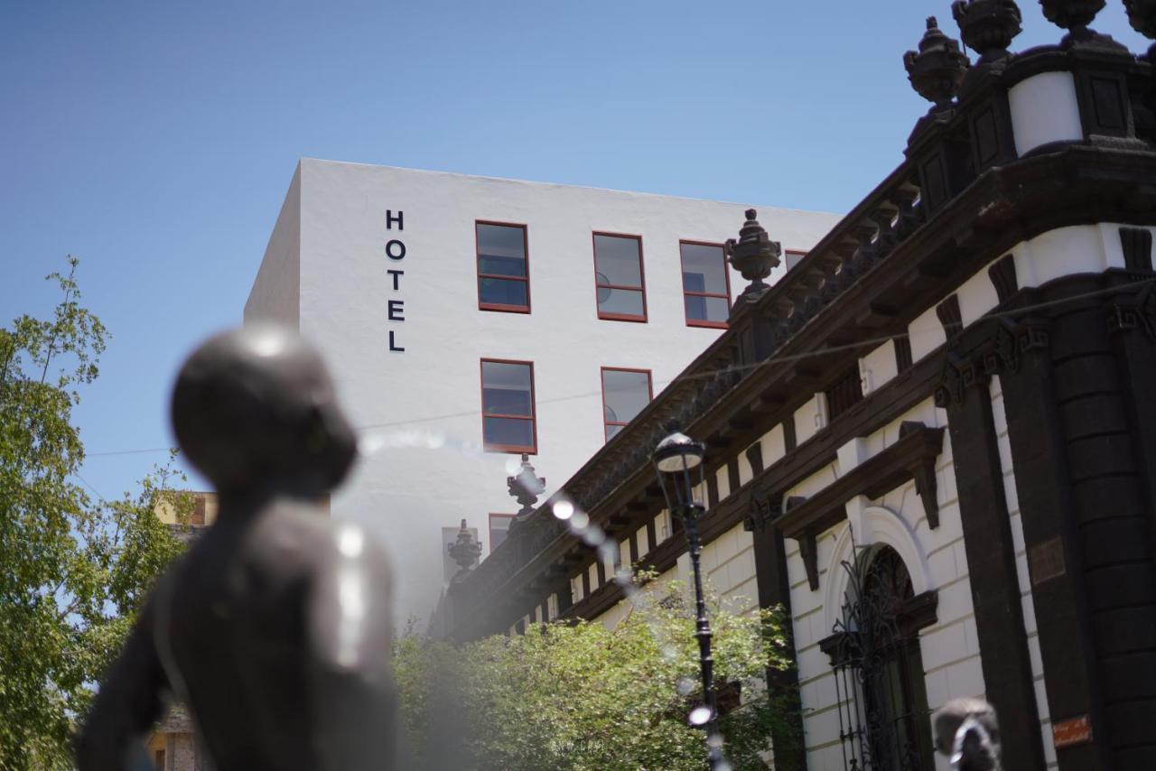 Six Hotel Guadalajara Degollado Εξωτερικό φωτογραφία