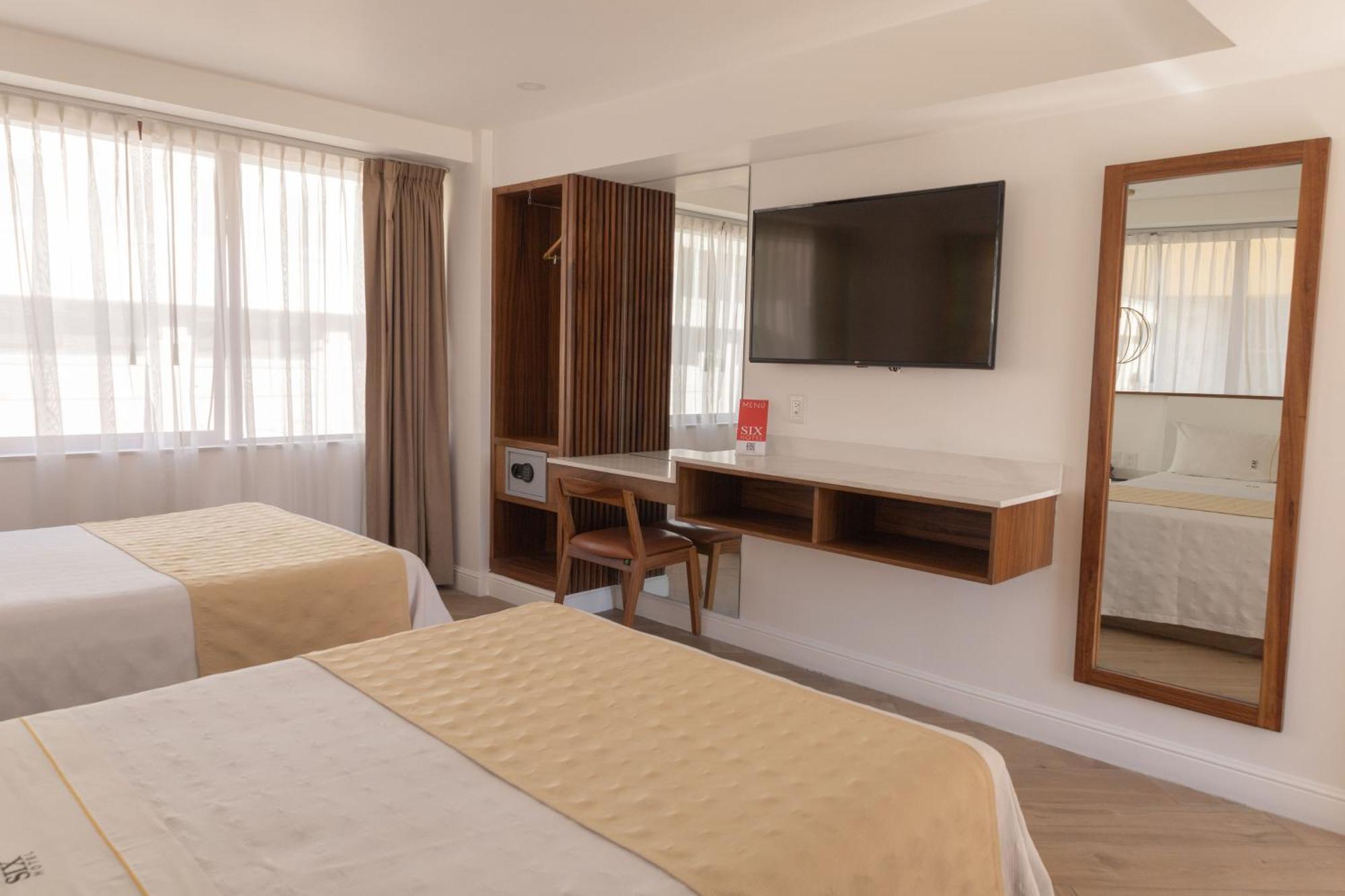 Six Hotel Guadalajara Degollado Εξωτερικό φωτογραφία